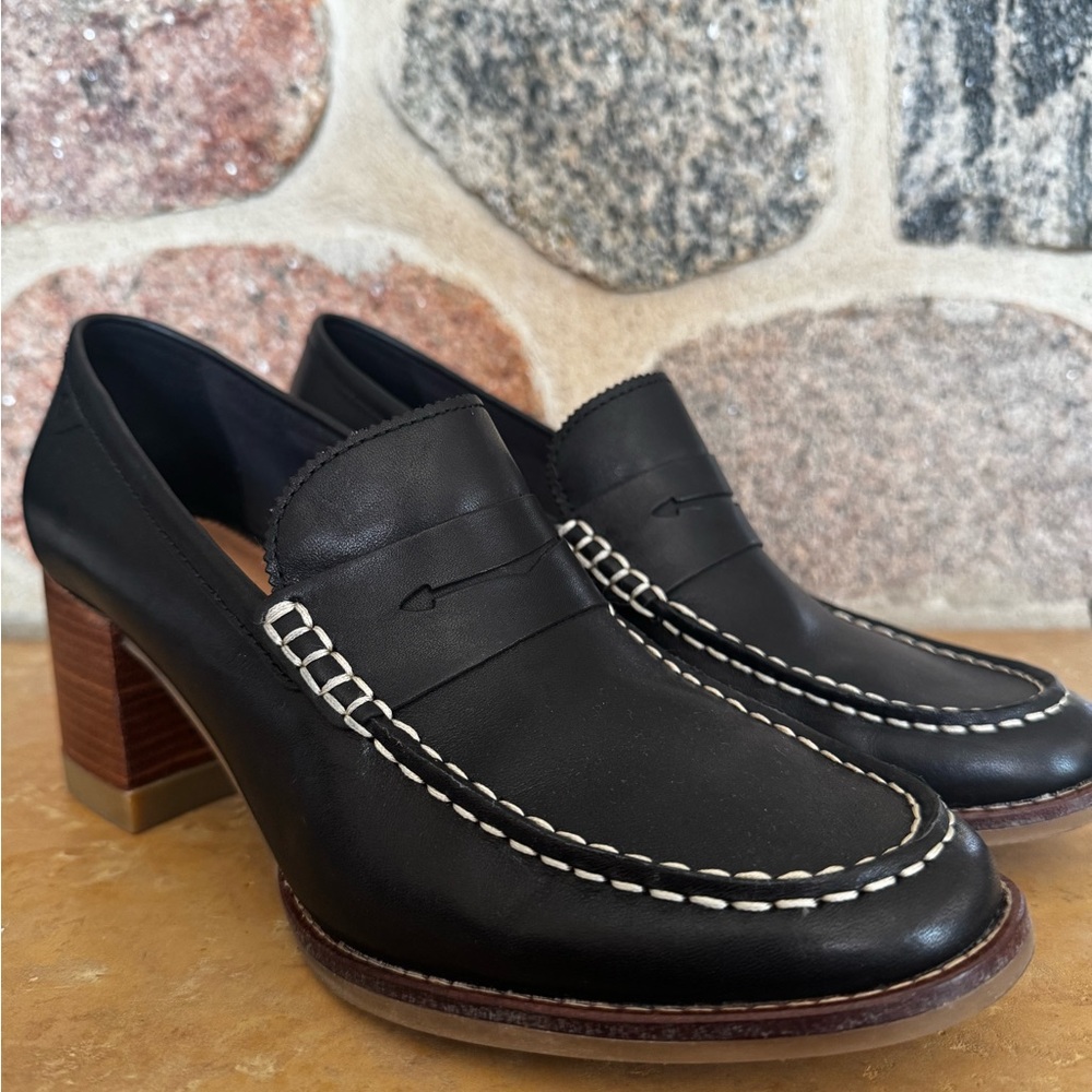 Sperry Black Leather Loafers with White Stitching
